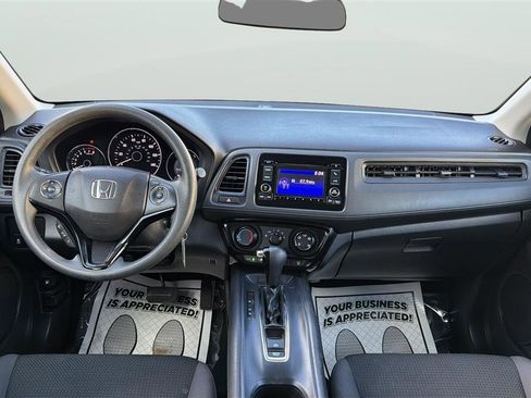 Used 2022 Honda HR-V LX image 20