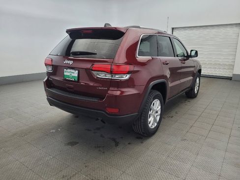 Used 2021 Jeep Grand Cherokee Laredo image 9