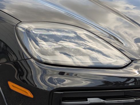 New 2026 Porsche Cayenne S AWD/4WD image 11