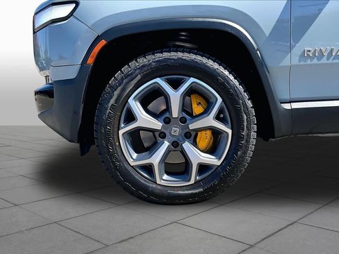 Used 2023 Rivian R1S Adventure Quad AWD/4WD image 10