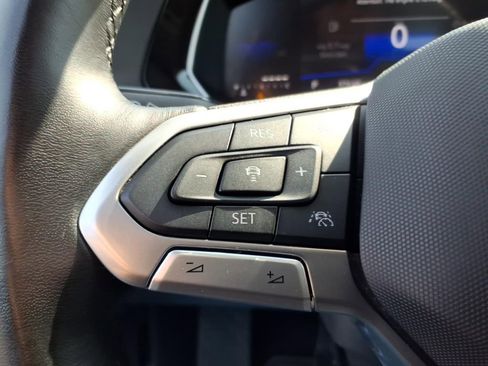 Used 2024 Volkswagen Jetta SE image 20