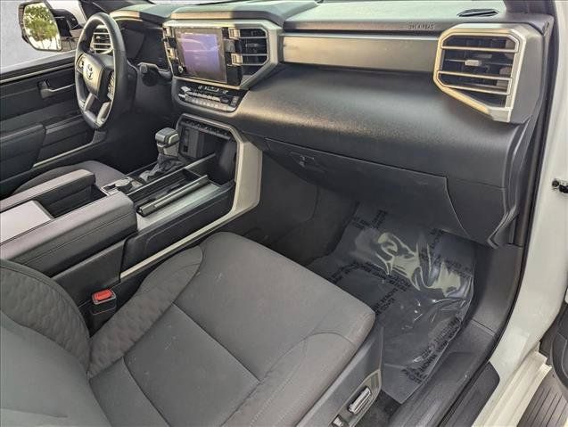 Certified 2025 Toyota Sequoia SR5 AWD/4WD image 22