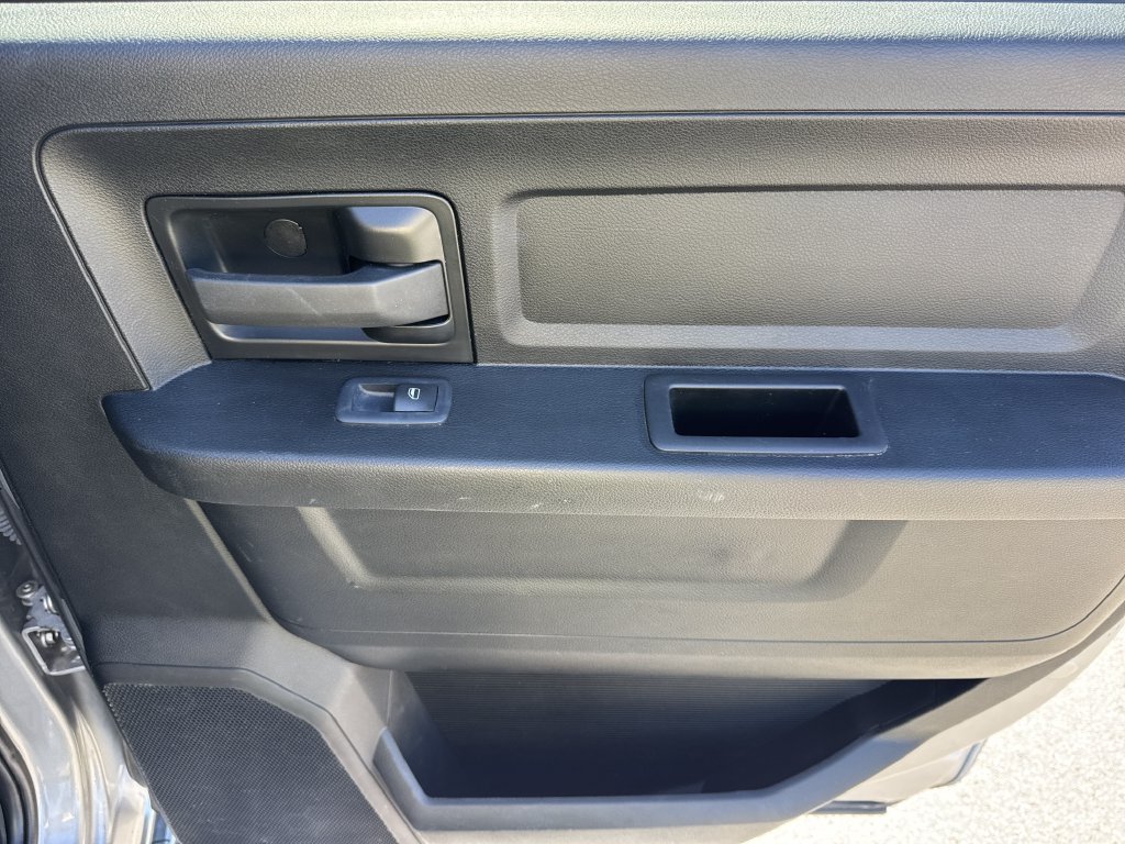 Used 2022 RAM 3500 Tradesman AWD/4WD image 16