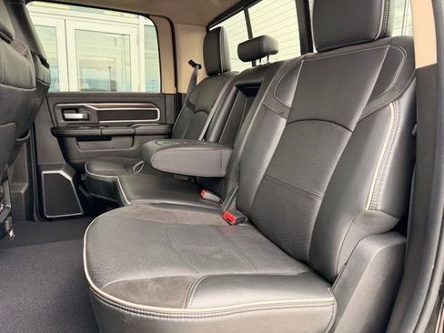 Used 2022 RAM 3500 Laramie AWD/4WD image 3