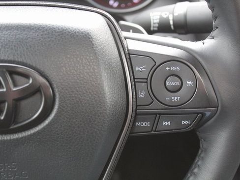 Used 2024 Toyota Camry XSE image 21