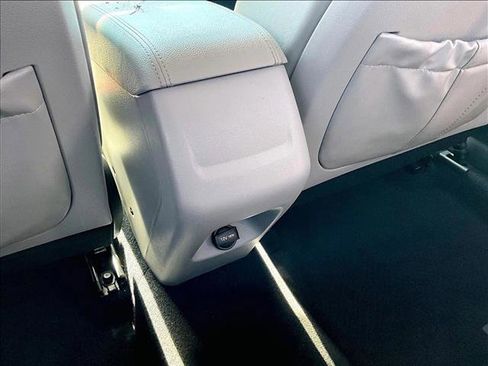 Used 2017 Hyundai Sonata Sport w/ Value Edition Package 02 image 22