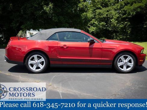 Used 2010 Ford Mustang Convertible RWD image 6