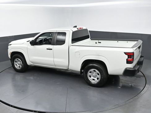 Used 2022 Nissan Frontier S image 42