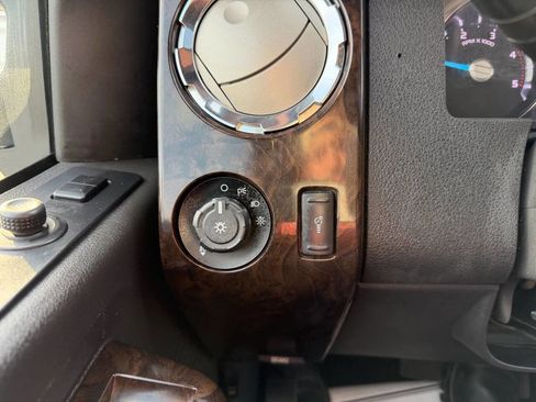 Used 2013 Ford F350 Platinum image 35