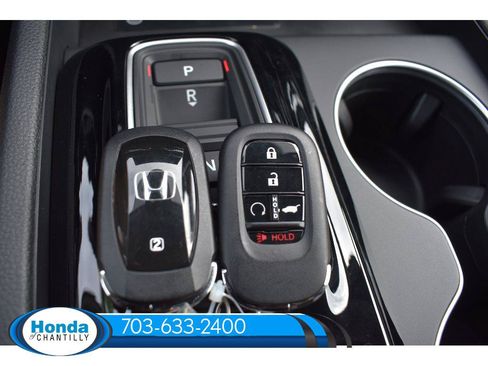 New 2026 Honda Pilot Touring image 41