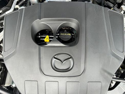 Used 2024 MAZDA MAZDA3 s FWD image 29