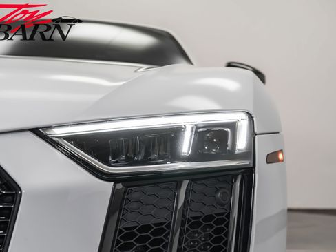 Used 2018 Audi R8 V10 image 10