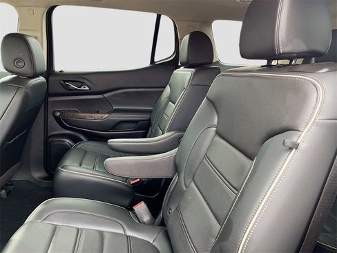 Used 2022 GMC Acadia Denali w/ Denali Ultimate Package image 26
