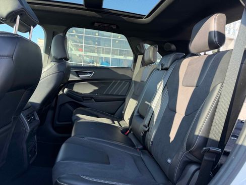 Certified 2024 Ford Edge ST w/ Equipment Group 401A image 29