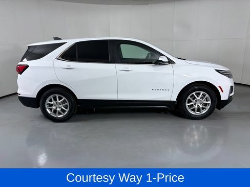 Used 2023 Chevrolet Equinox LT FWD image 12