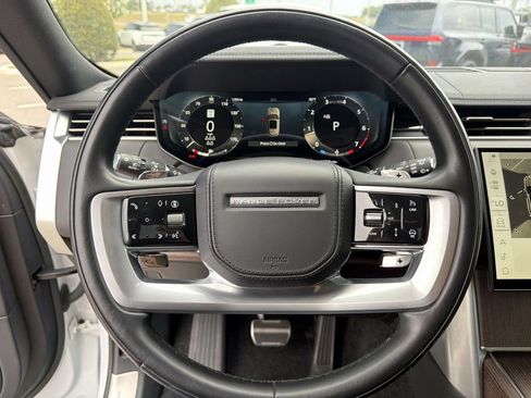 Used 2025 Land Rover Range Rover Long Wheelbase SE AWD/4WD image 26