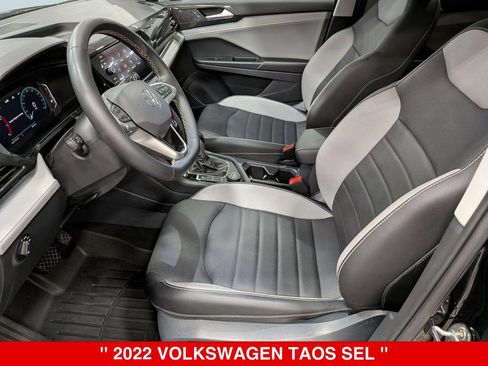 Used 2022 Volkswagen Taos SEL w/ Panoramic Sunroof Package AWD/4WD image 12