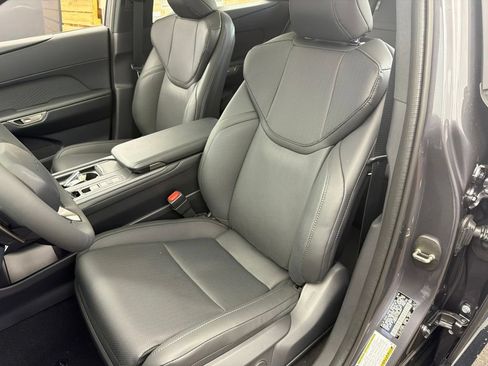 New 2026 Lexus ES 500e AWD/4WD image 18