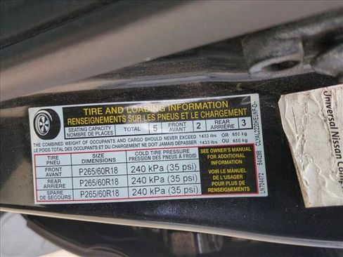Used 2020 Nissan Frontier SV w/ Midnight Edition Floor Mats RWD image 14