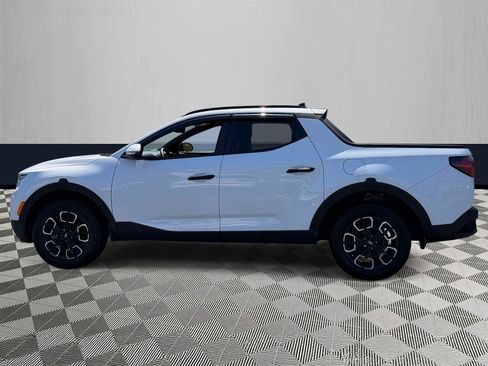 Used 2024 Hyundai Santa Cruz SEL w/ Activity Package FWD image 3