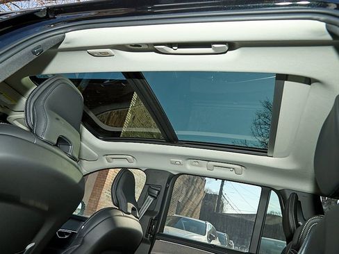 New 2026 Volvo XC90 T8 Ultra w/ Protection Package Premier image 30