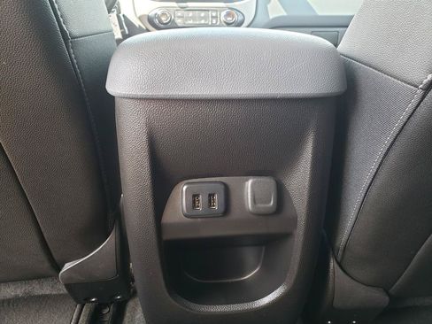 Used 2016 Chevrolet Colorado Z71 AWD/4WD image 15