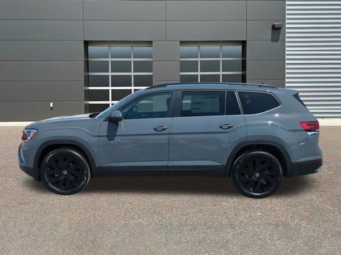 New 2026 Volkswagen Atlas SE AWD/4WD image 4