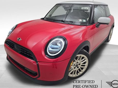 Certified 2025 MINI Cooper 2-Door Hardtop image 1