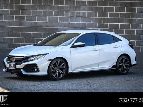 Used 2017 Honda Civic Sport image 1