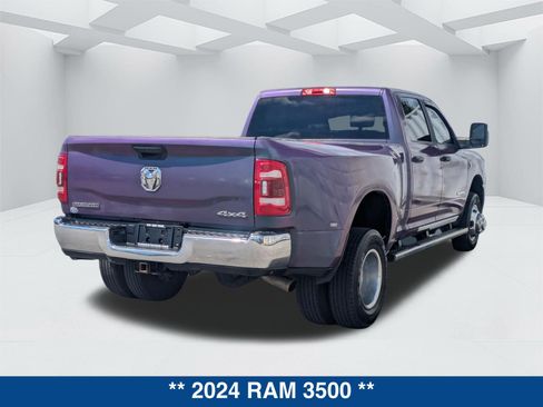 Used 2024 RAM 3500 Big Horn AWD/4WD image 5