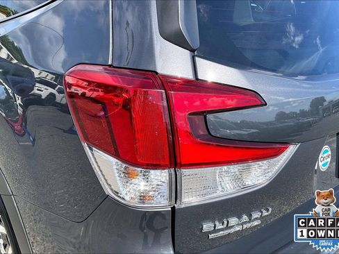 Certified 2023 Subaru Forester Premium AWD/4WD image 28