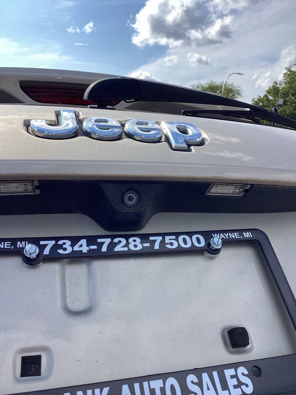 Used 2014 Jeep Grand Cherokee Limited w/ Trailer Tow Group IV RWD image 19