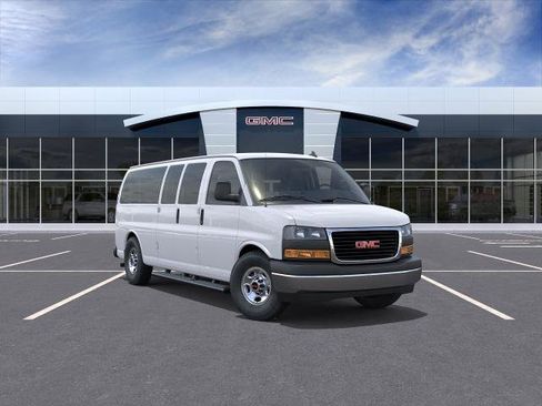 New 2026 GMC Savana 3500 LS w/ Chrome Appearance Package RWD image 25