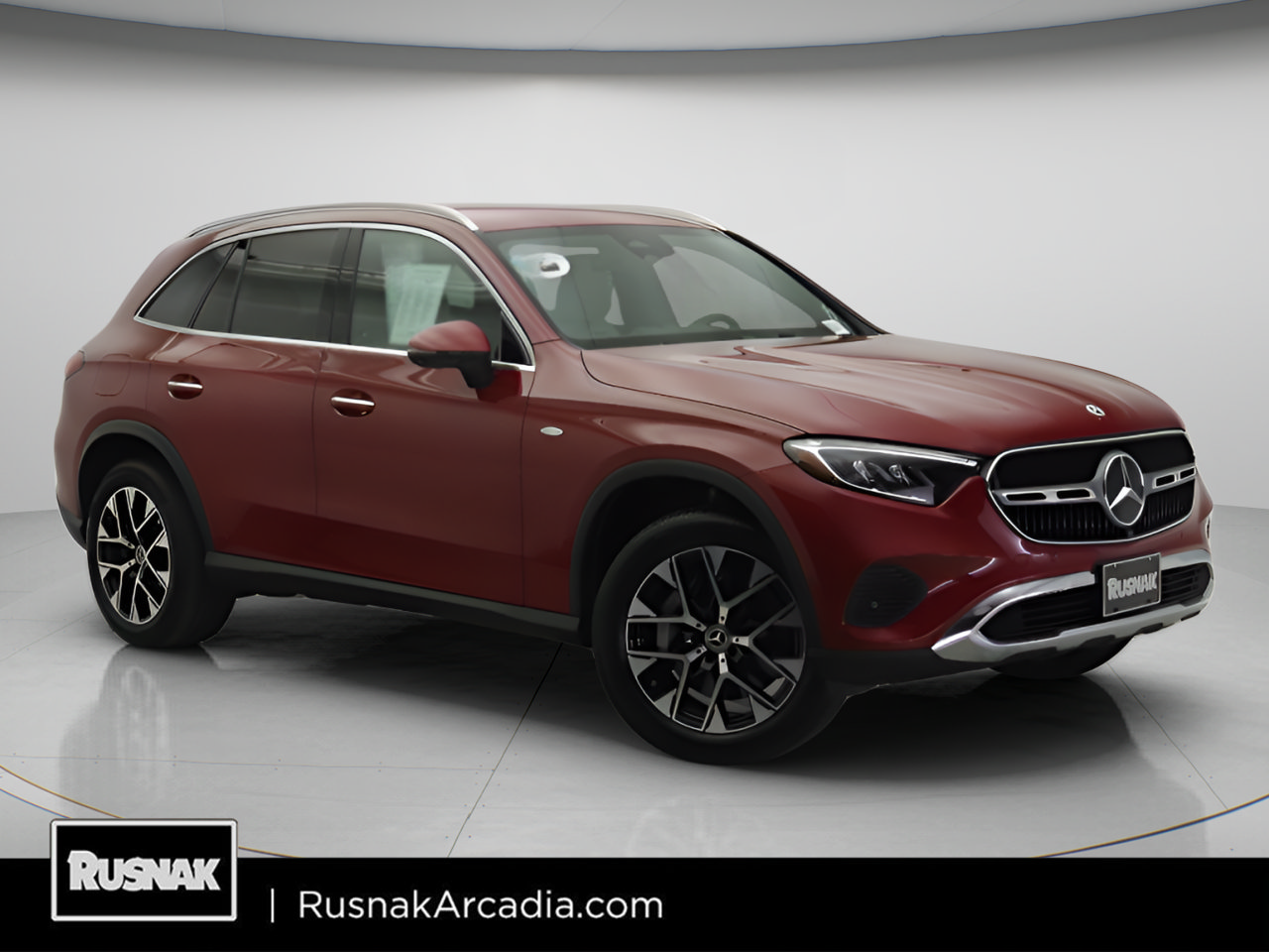 Used 2025 Mercedes-Benz GLC 350e 4MATIC image 1