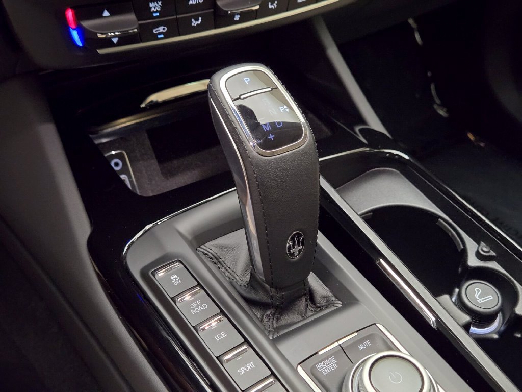 Certified 2023 Maserati Levante Modena AWD/4WD image 43