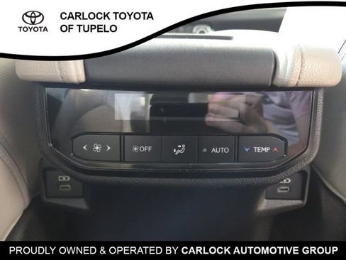 Used 2025 Toyota Grand Highlander FWD image 23