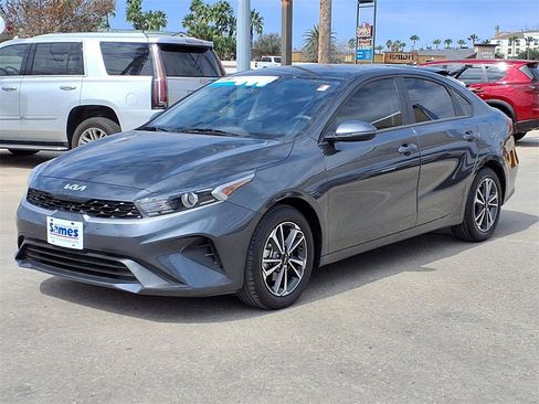 Certified 2024 Kia Forte LXS w/ LXS Technology Package image 3