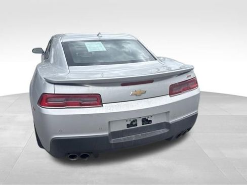 Used 2015 Chevrolet Camaro SS RWD image 16