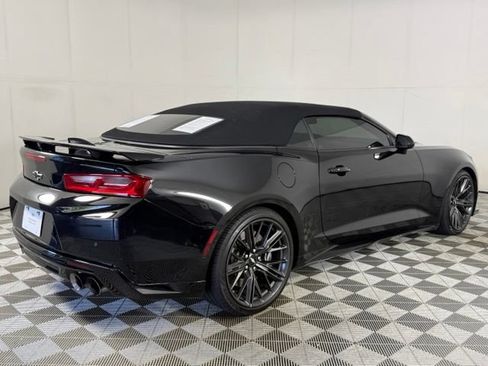 Used 2017 Chevrolet Camaro ZL1 RWD image 9