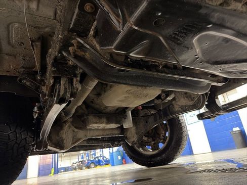 Used 2014 Ford F250 Lariat w/ Chrome Package image 33