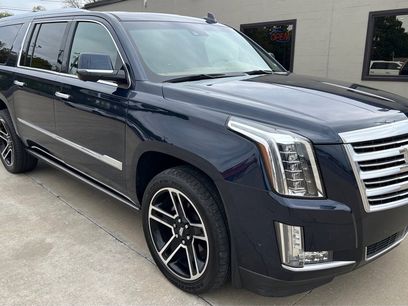 Used 2017 Cadillac Escalade ESV Platinum