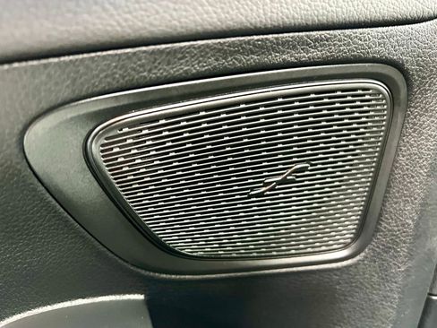 Certified 2025 Mercedes-Benz C 300 4MATIC Sedan image 27