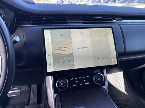 Certified 2023 Land Rover Range Rover SE AWD/4WD image 26