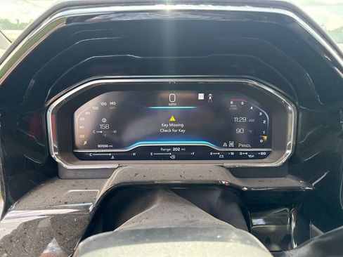 Used 2024 Chevrolet Silverado 3500 LT w/ Convenience Package AWD/4WD image 6