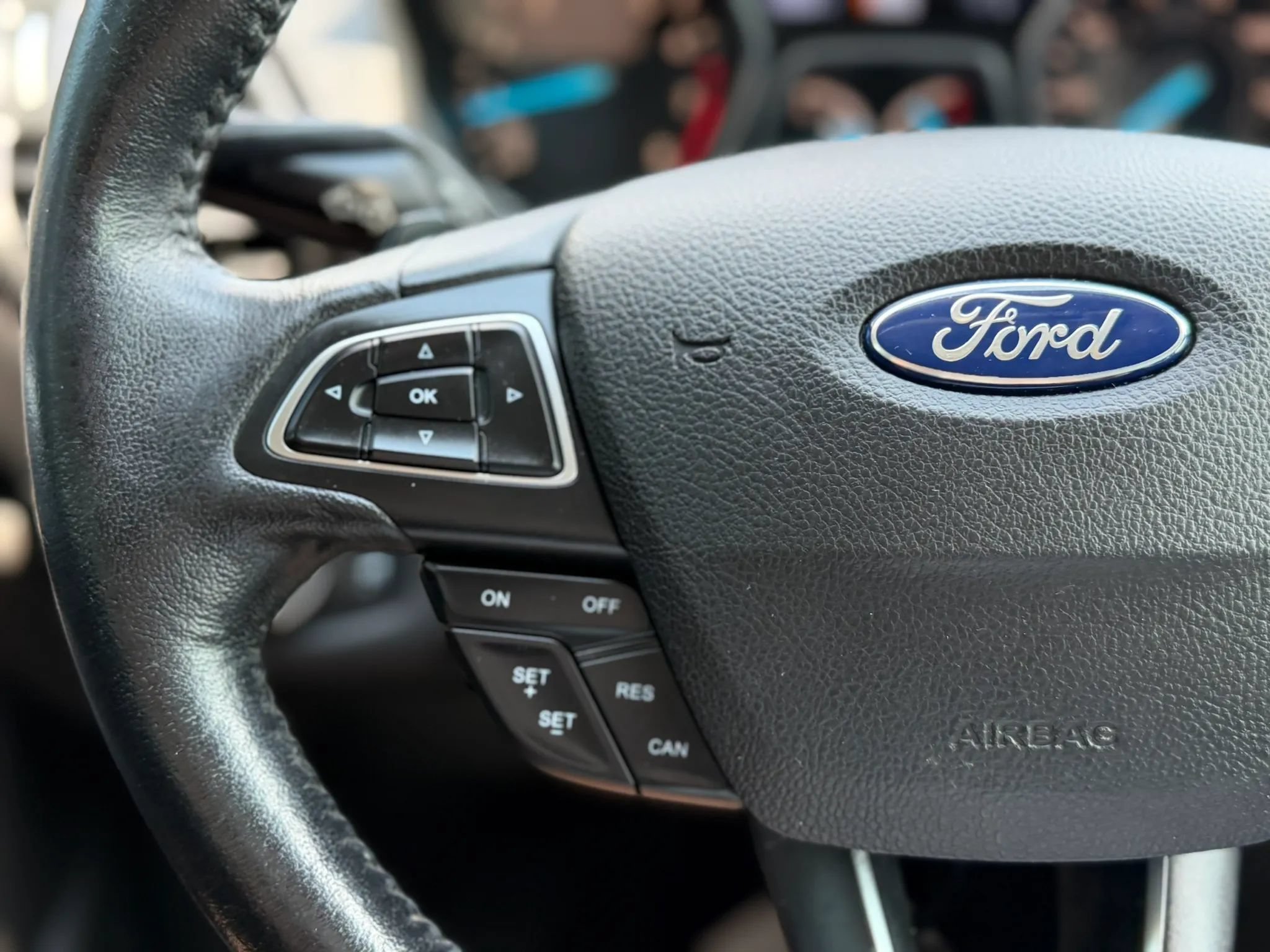 Used 2017 Ford Escape Titanium FWD image 26