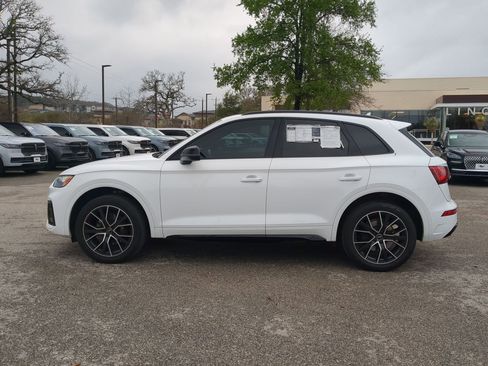 Used 2023 Audi SQ5 Premium Plus w/ Premium Plus Package image 6