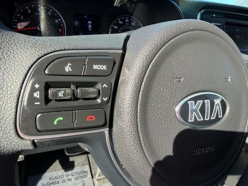 Used 2016 Kia Optima LX w/ LX Convenience Package image 28