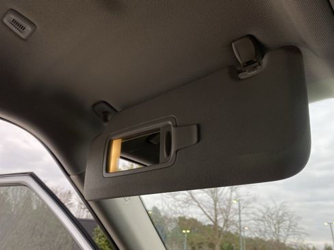 Used 2025 MINI Cooper Countryman S w/ Comfort Package Max image 28