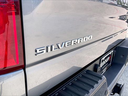 Used 2021 Chevrolet Silverado 1500 LT Trail Boss w/ Convenience Package II AWD/4WD image 33
