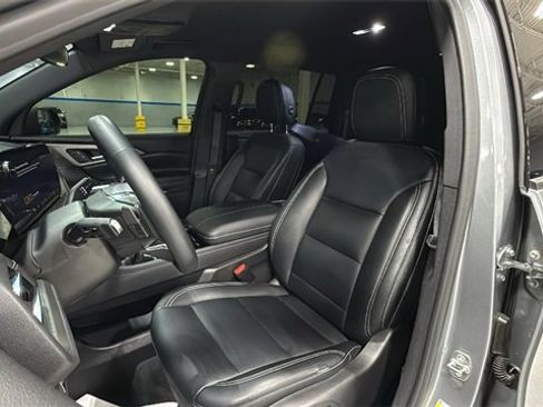 Certified 2024 Chevrolet Traverse LT w/ Trailering Package image 12